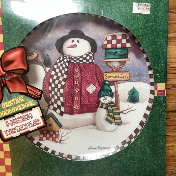 2001  cookies for Christmas recipe book and snowman keepsake plate - Picture 6 of 6